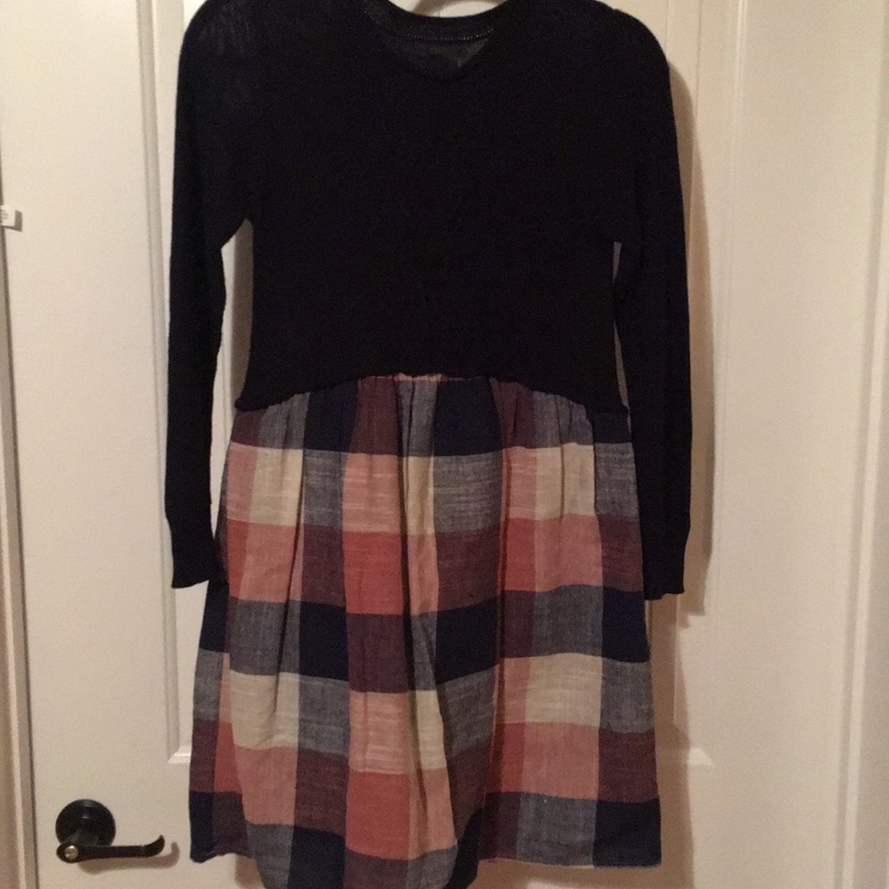 Women’s sweater dress with linen bottom